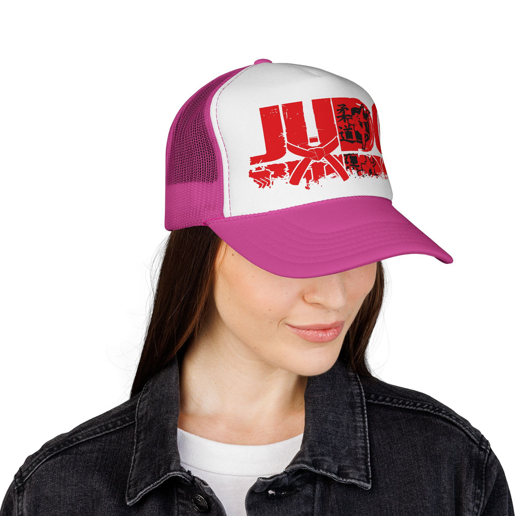 Czapka z daszkiem typu trucker w kolorze czerwonym, grunge, do sztuk walki