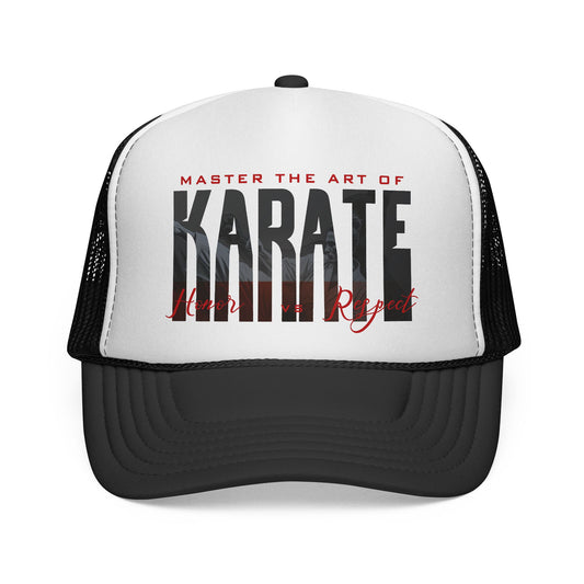 Czapka typu trucker z motywem karate – czapka z siateczki „Opanuj sztukę karate” dla osób trenujących sztuki walki